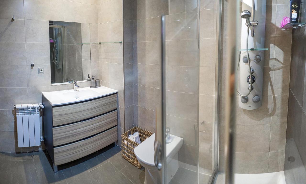Sakura Homes Torre De Hercules 4 Plazas ア・コルーニャ エクステリア 写真