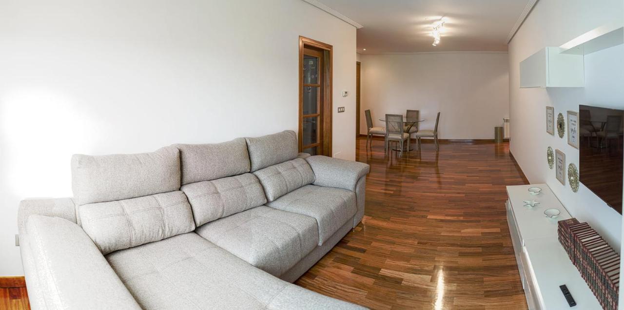 Sakura Homes Torre De Hercules 4 Plazas ア・コルーニャ エクステリア 写真