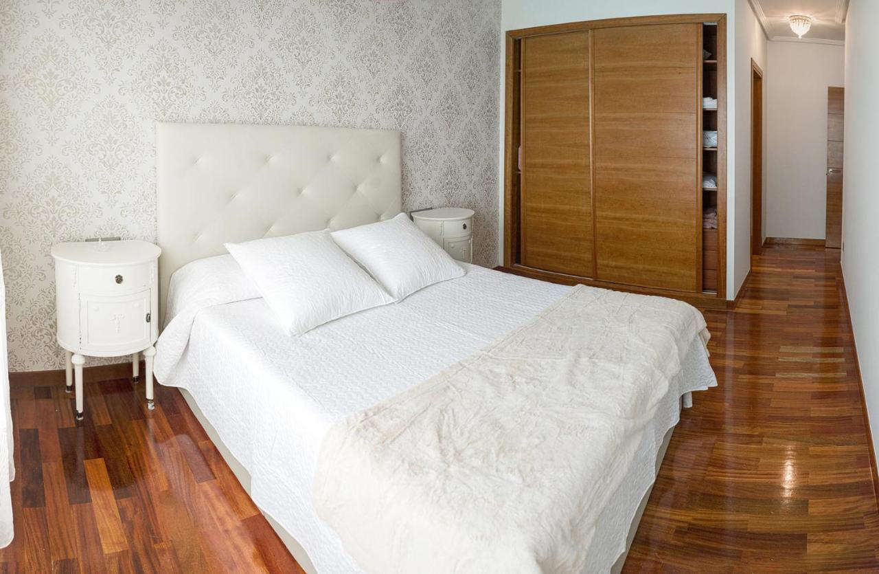 Sakura Homes Torre De Hercules 4 Plazas ア・コルーニャ エクステリア 写真