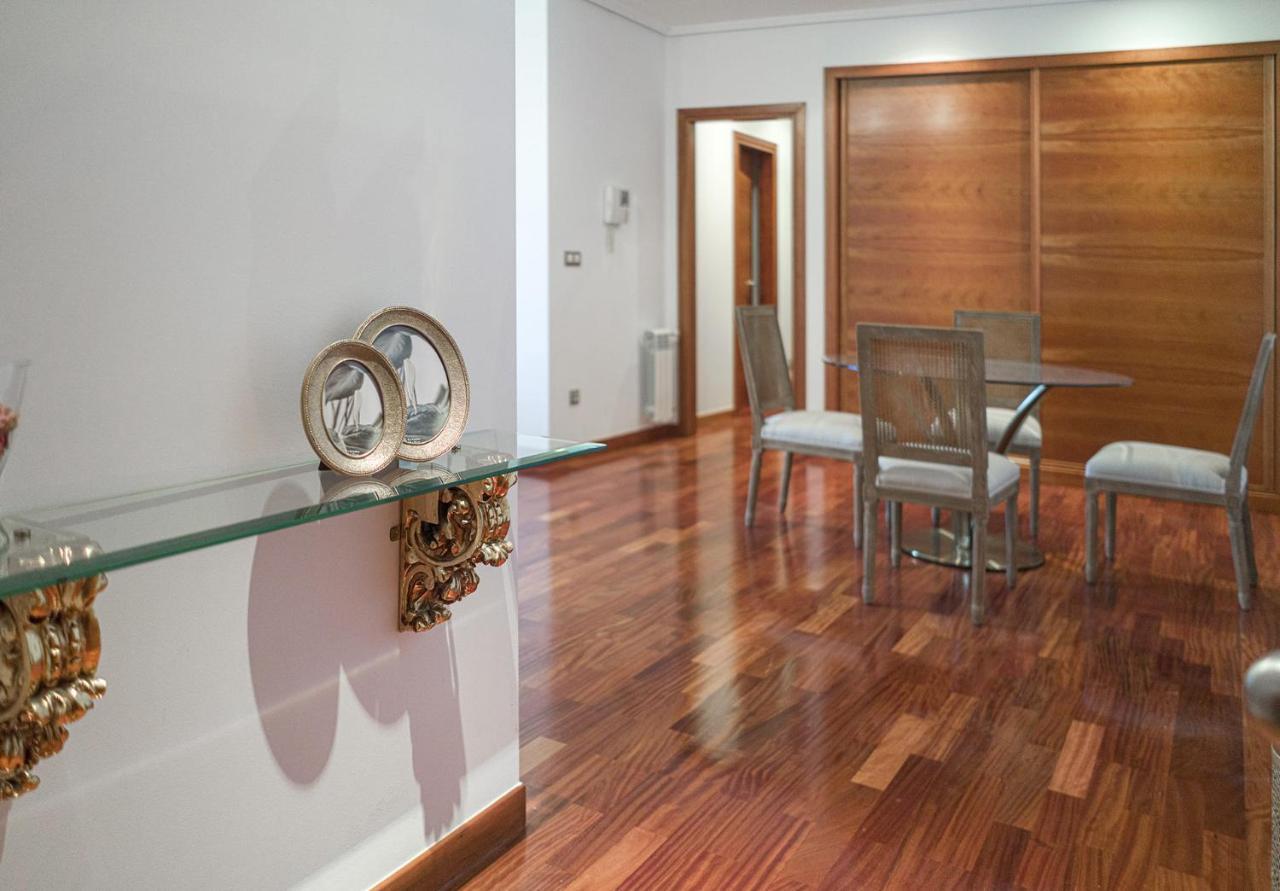 Sakura Homes Torre De Hercules 4 Plazas ア・コルーニャ エクステリア 写真