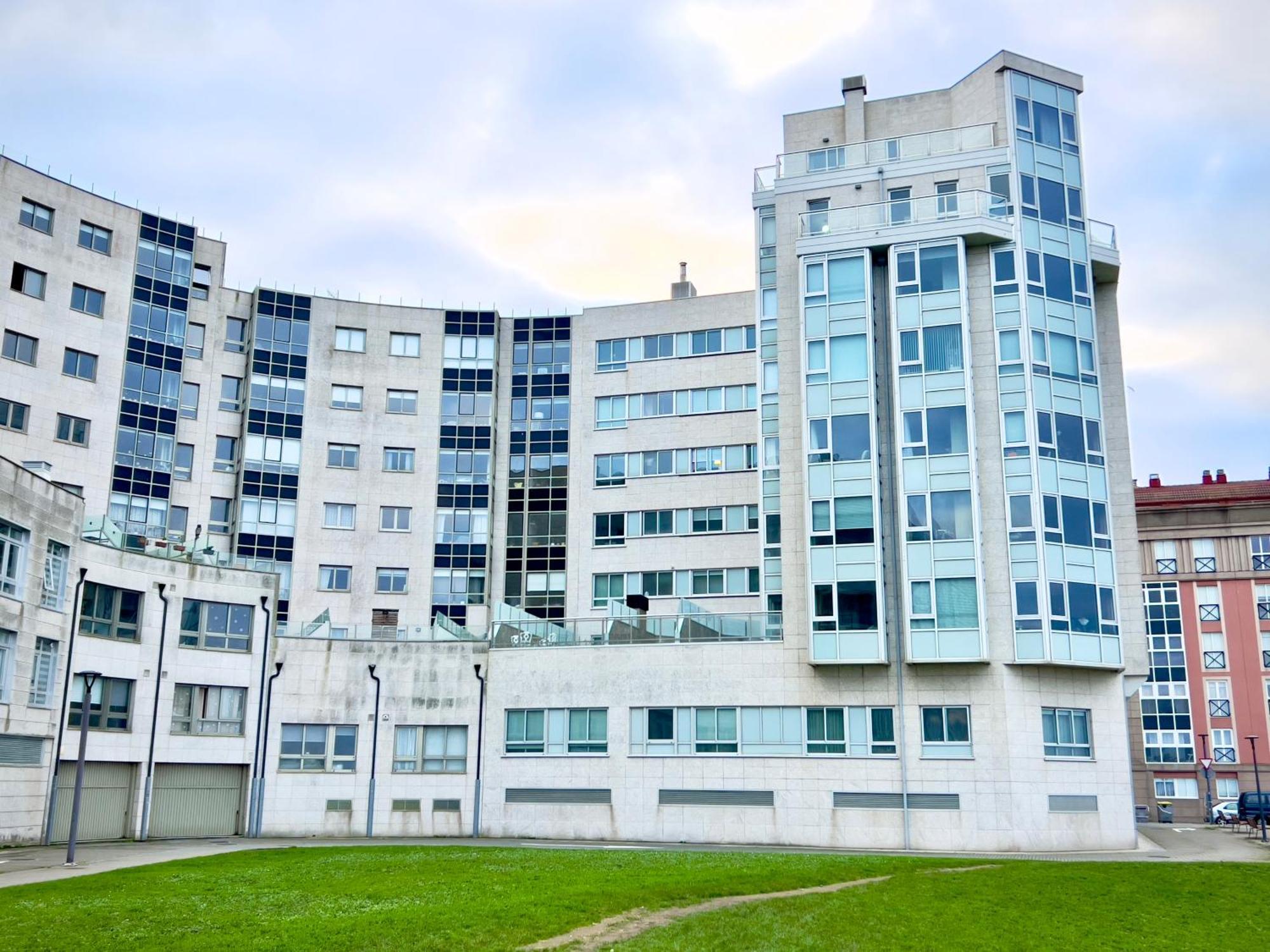 Sakura Homes Torre De Hercules 4 Plazas ア・コルーニャ エクステリア 写真