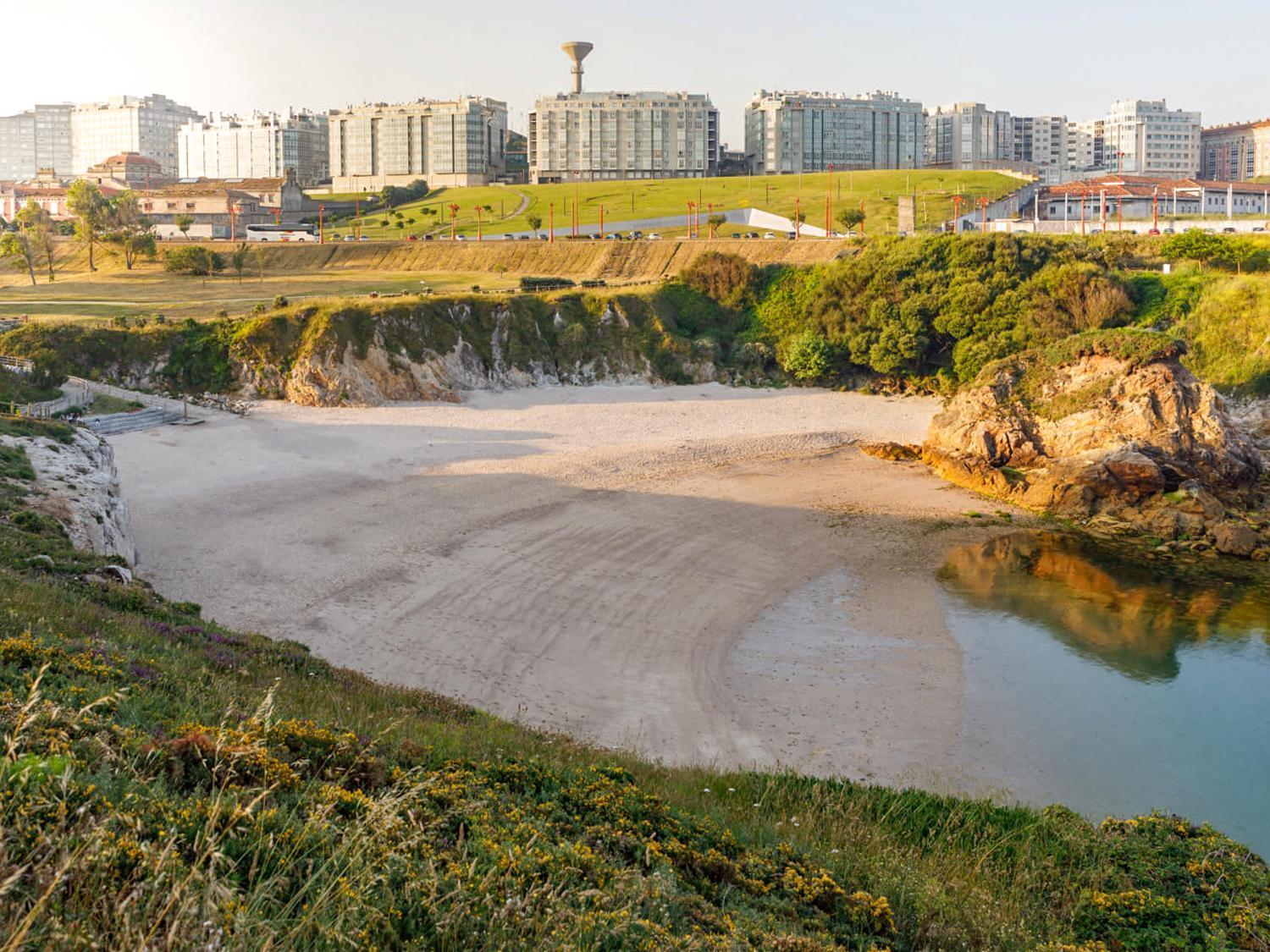 Sakura Homes Torre De Hercules 4 Plazas ア・コルーニャ エクステリア 写真